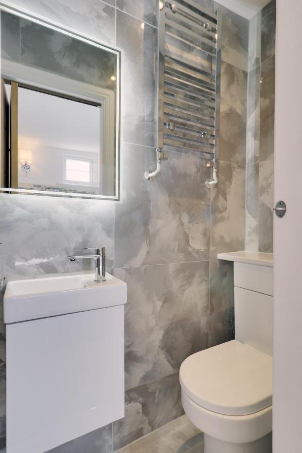 Master Accommodation Suite 6 Гастингс Экстерьер фото